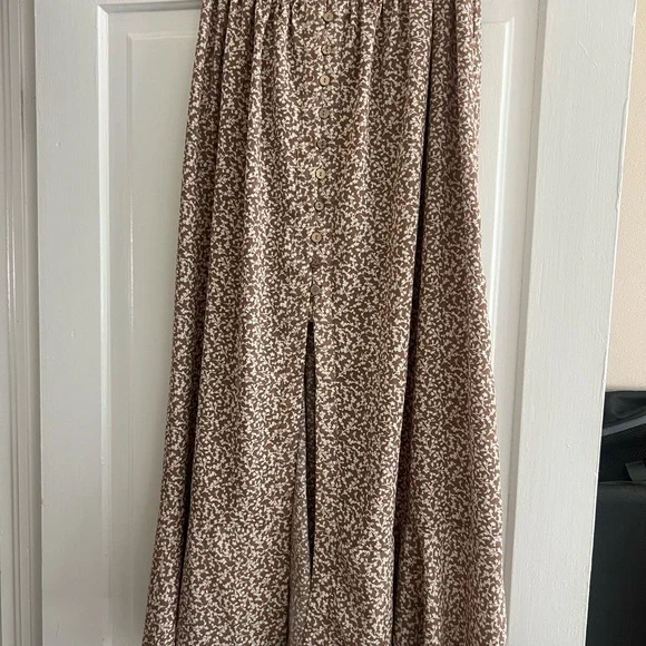 Bohme Brown and White Floral Midi Skirt - Picture 2 of 4